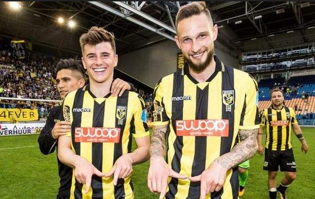 悬念迭起 悬念迭起